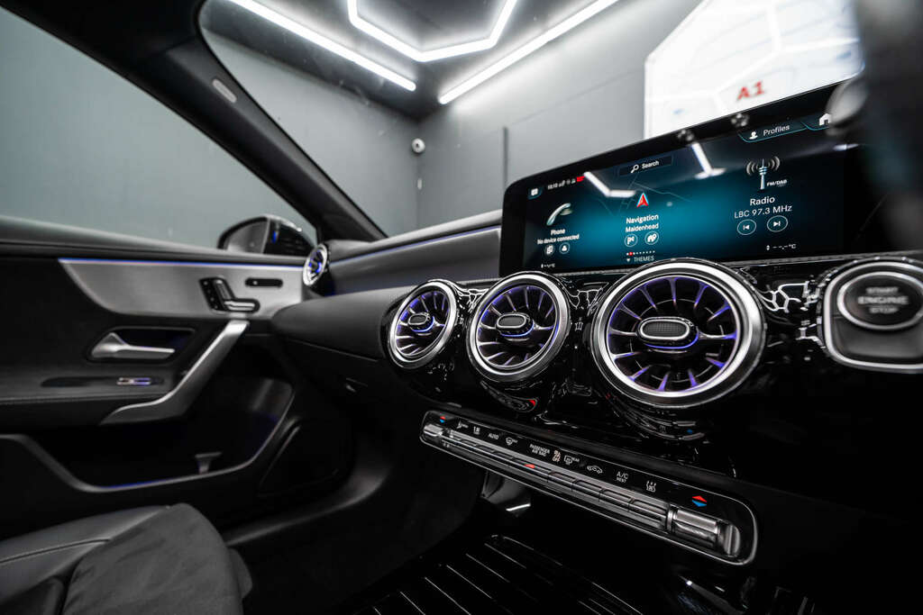 Mercedes-Benz A Class Amg Line Premium Black #6