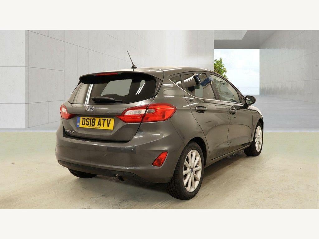 Ford Fiesta 1.0T Ecoboost Titanium Euro 6 S S... DS18ATV Grey #4