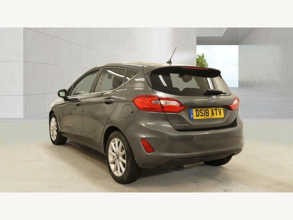 Ford Fiesta 1.0T Ecoboost Titanium Euro 6 S S... DS18ATV Grey #3