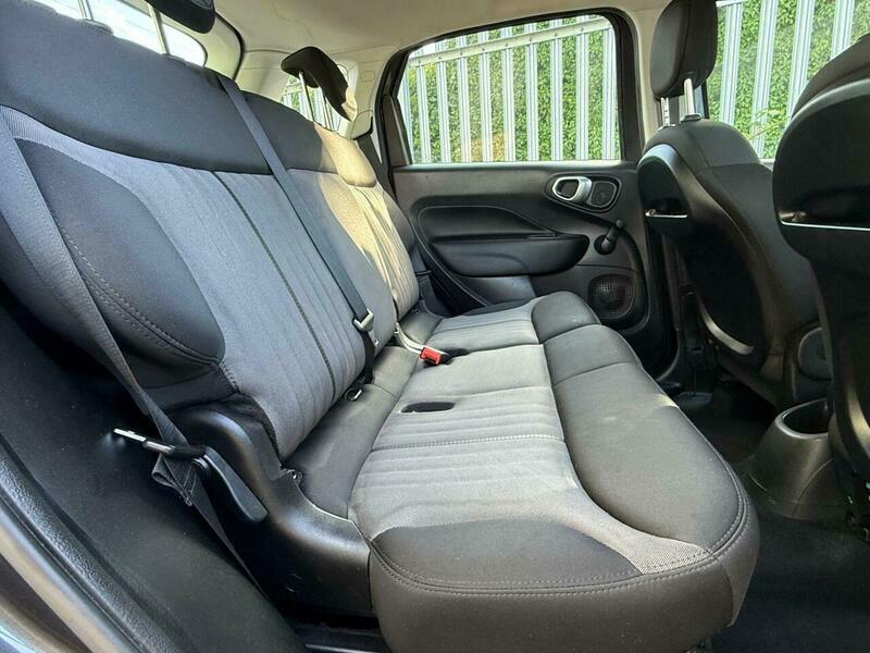 Fiat 500L  White #21