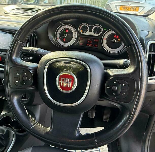 Fiat 500L  White #34
