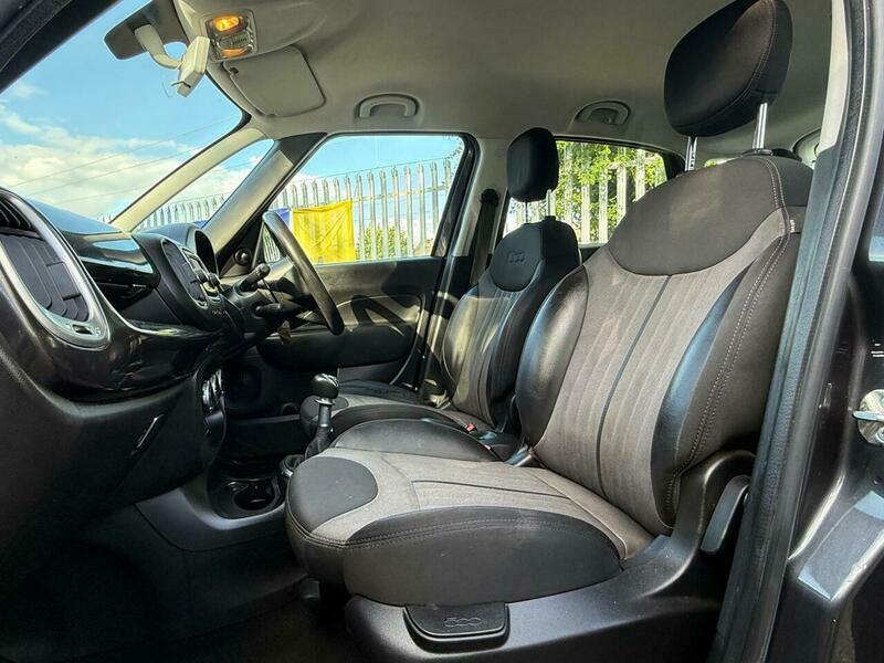 Fiat 500L  White #35