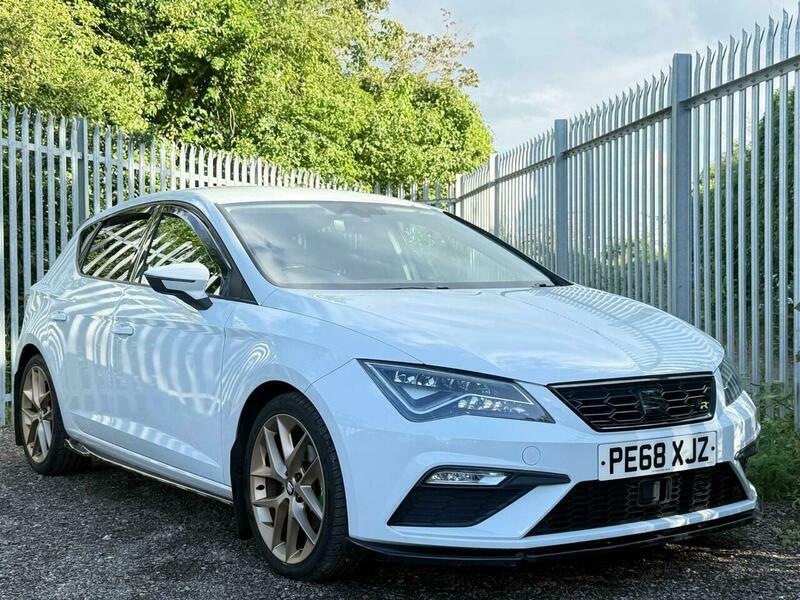 Seat Leon 1.4 Tsi Fr Technology PE68XJZ White