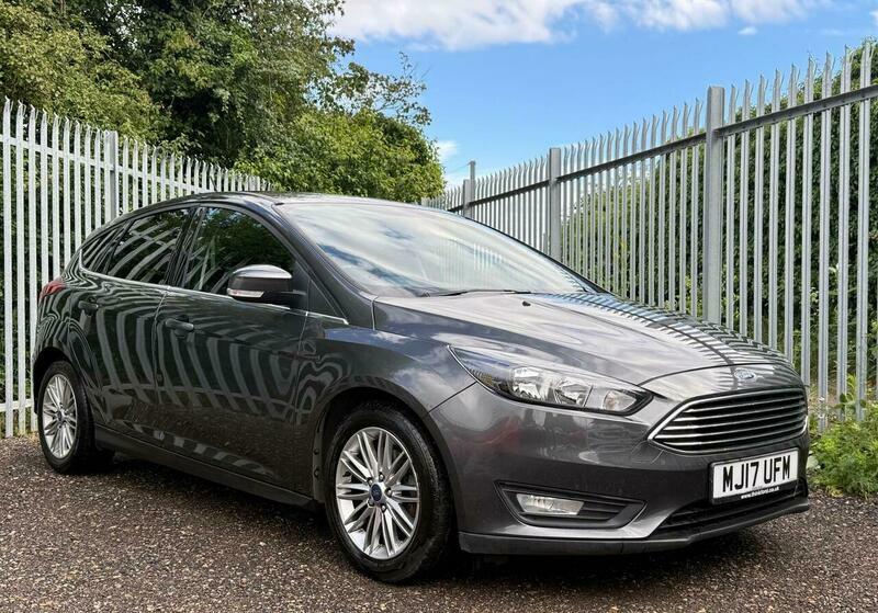 Ford Focus 1.5 Tdci Zetec Edition MJ17UFM Grey