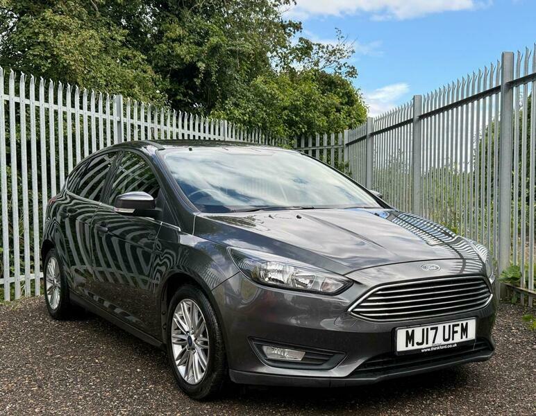 Ford Focus 1.5 Tdci Zetec Edition MJ17UFM Grey #3