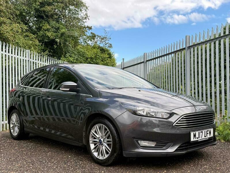 Ford Focus 1.5 Tdci Zetec Edition MJ17UFM Grey #2