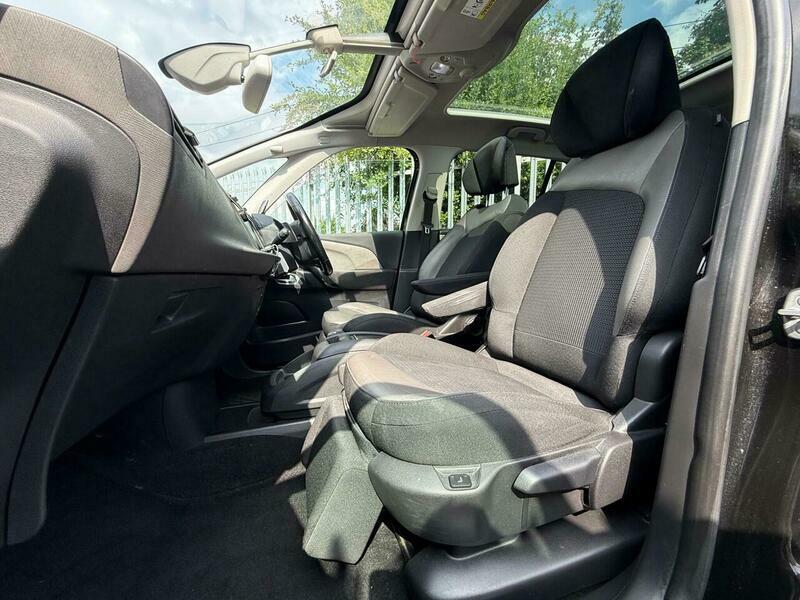 Citroen C4 Picasso Grand Bluehdi Selection Blue #71