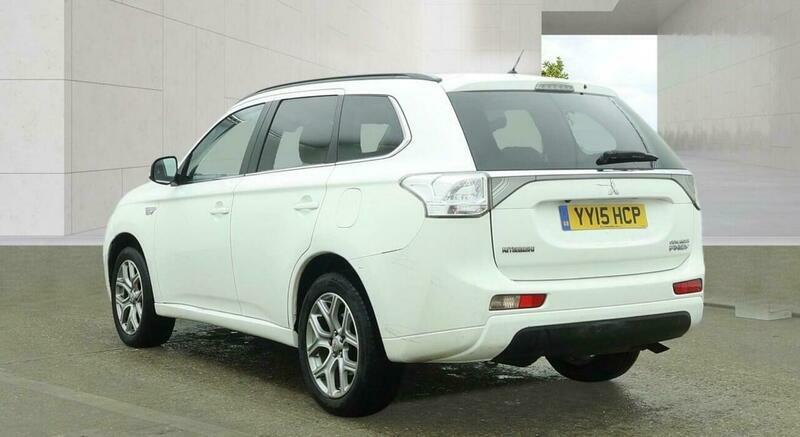 Mitsubishi Outlander 2.0H 12Kwh Gx4hs Cvt White #3