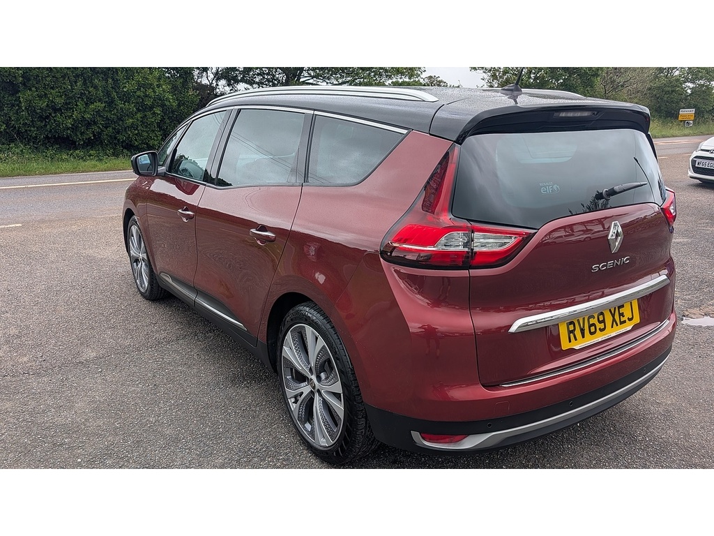Renault Grand Scenic Play Red #3