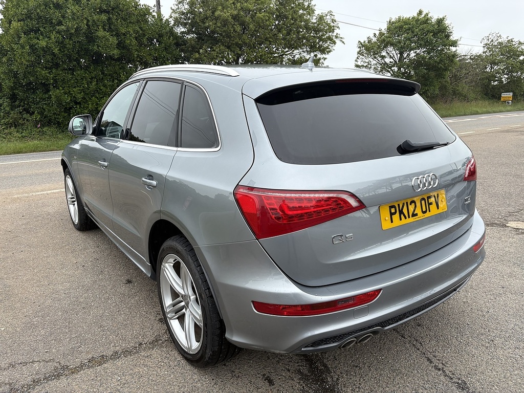 Audi Q5 Tdi S Line Plus Grey #2