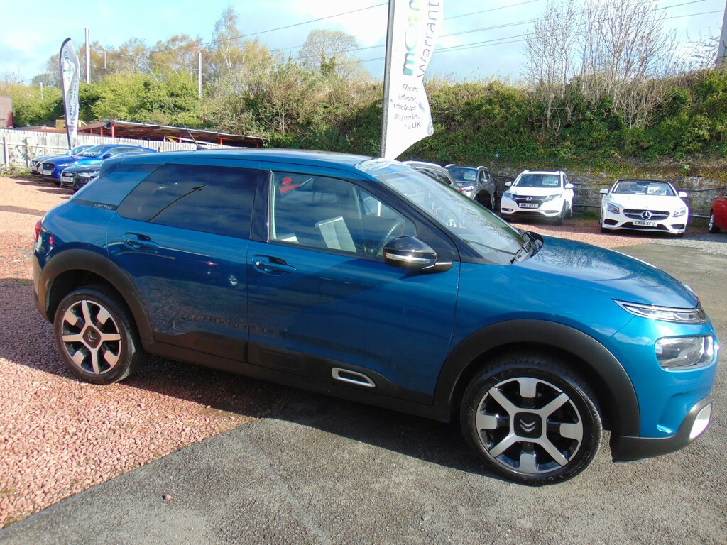 Citroen C4 Cactus Hatchback 1.2 Puretech Flair Mot April 2027 On Blue