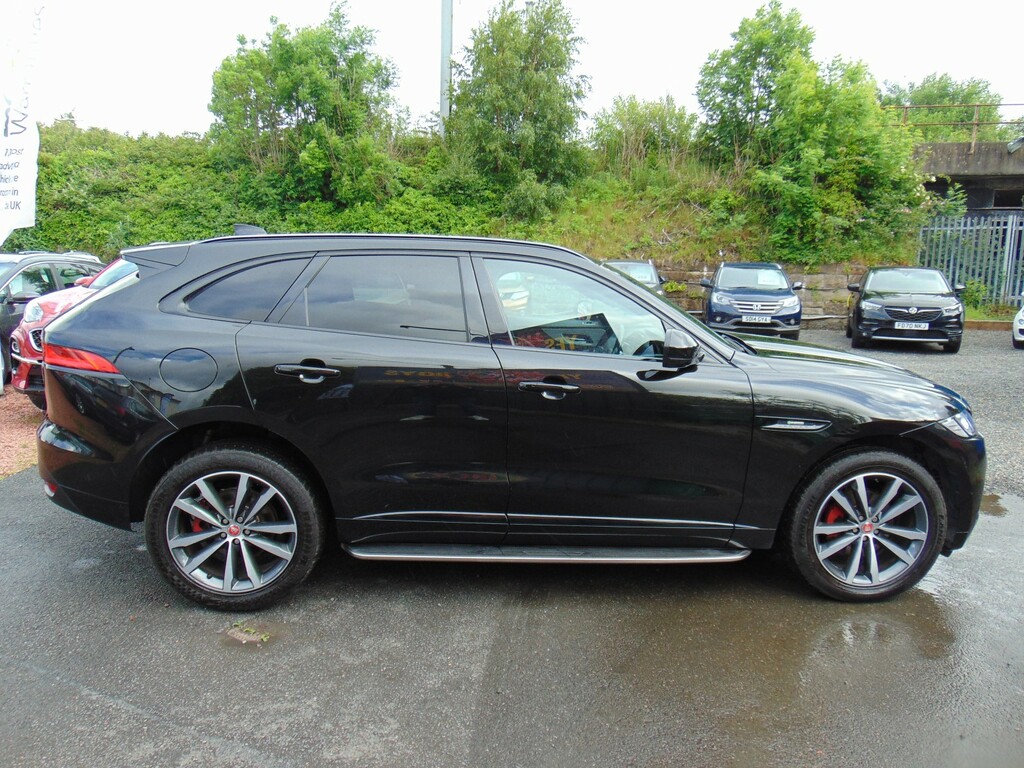 Jaguar F-Pace 2.0 D180 R-sport Mot June 2027 5 Service Stamp Black #2