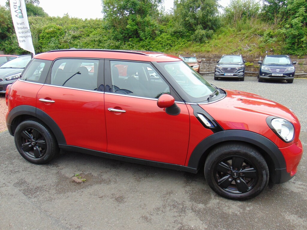 Mini Countryman Suv 1.6 Cooper Countryman Mot March 2027 9 Ser MJ65MTV Red #3