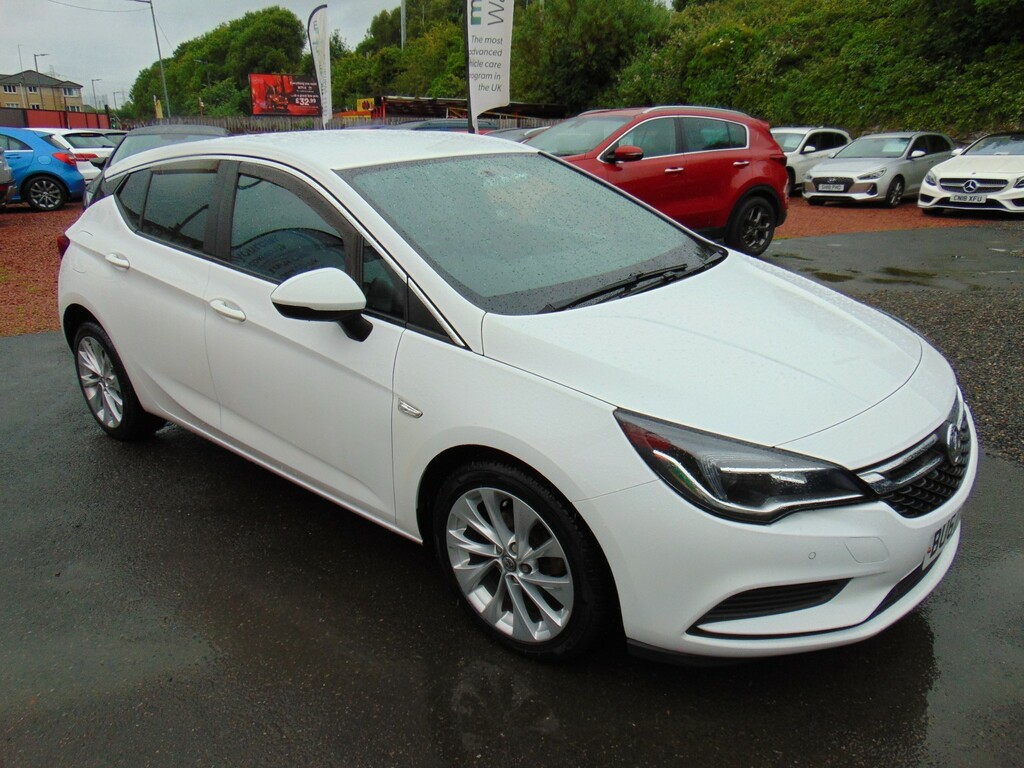 Vauxhall Astra 1.0 I Turbo Ecotec Design Low Mileage Mot Marc White