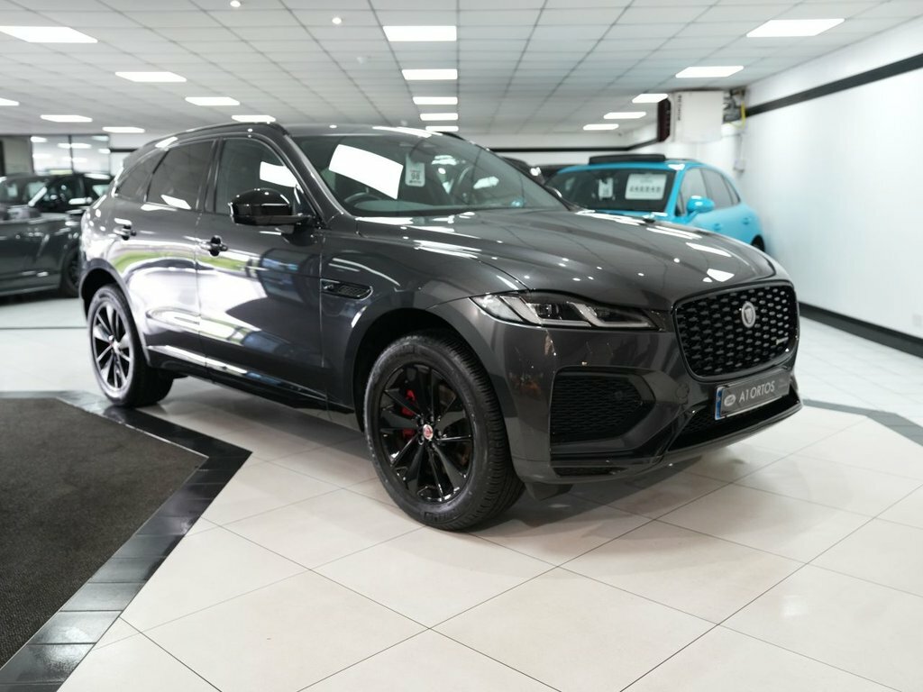 Jaguar F-Pace 2L R-dynamic Black Grey