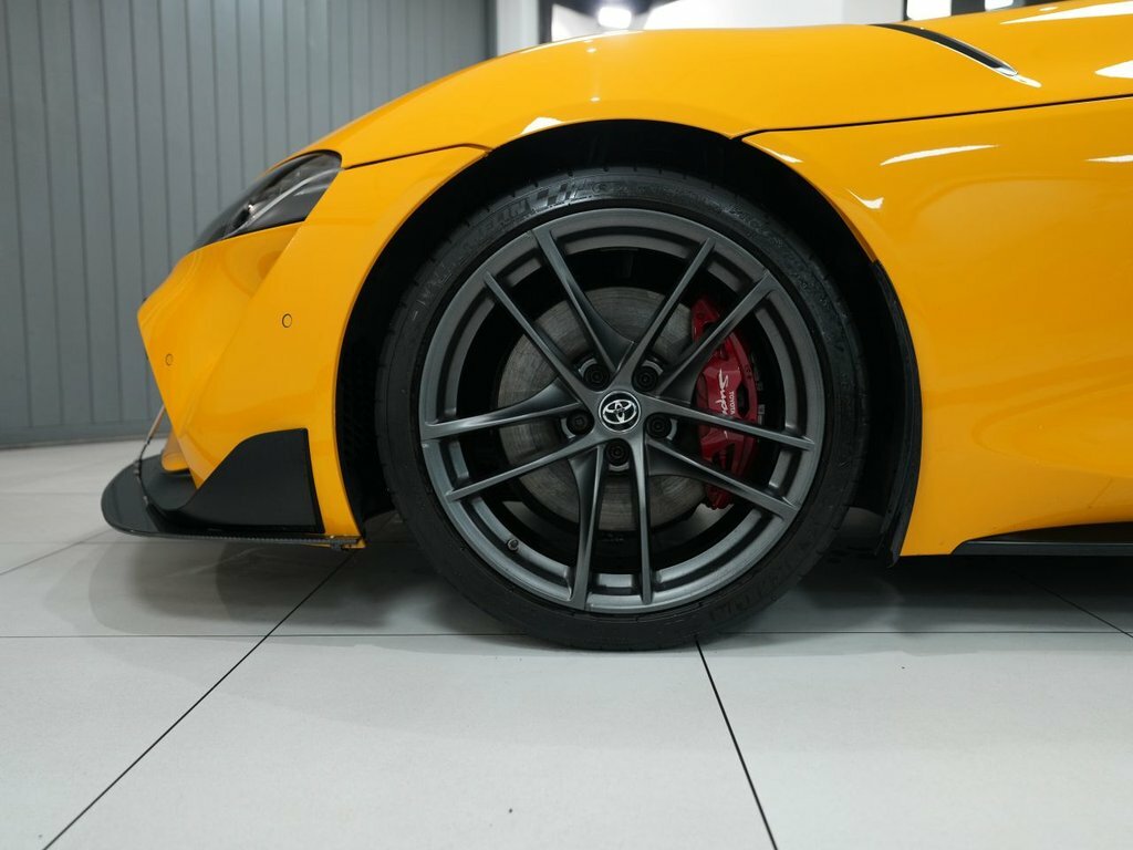 Toyota Supra 3L Gr Pro Yellow #4
