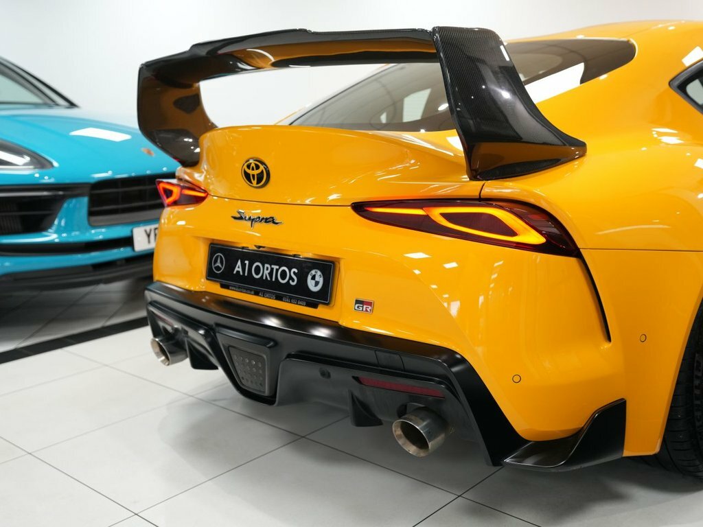 Toyota Supra Supra Pro Red #18