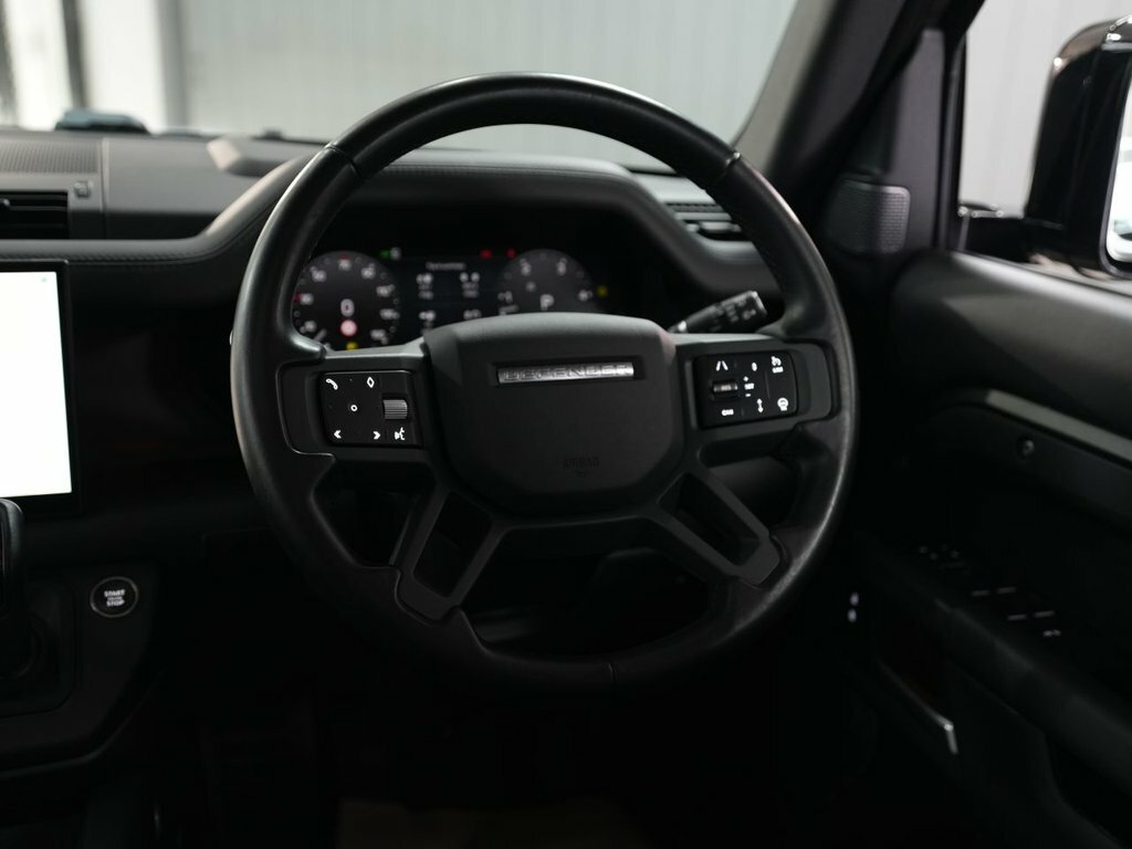 Land Rover Defender 3.0 D250 Hard Top Se #31