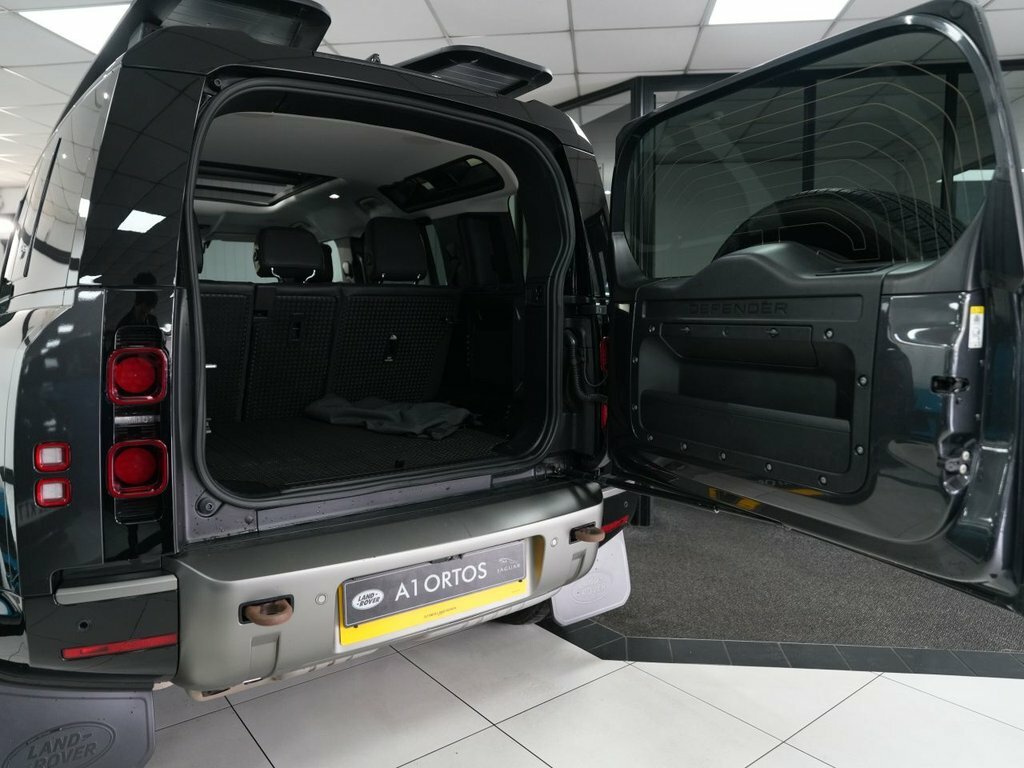 Land Rover Defender 3.0 D250 Hard Top Se #7