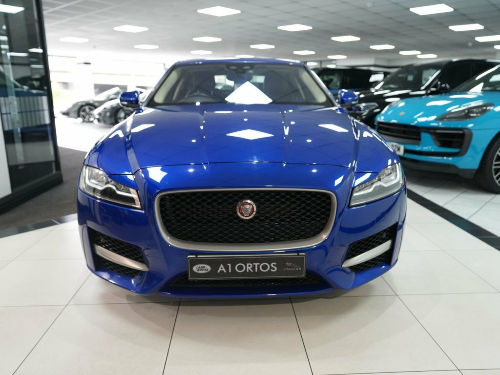 Jaguar XF 2L R-sport Blue #2
