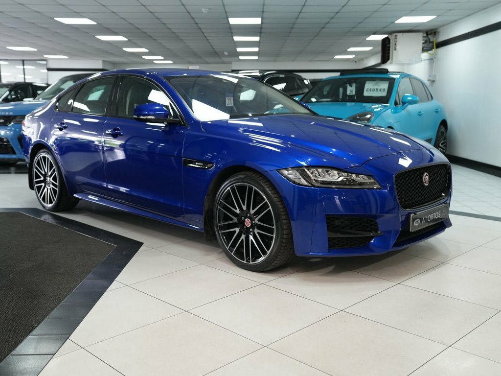 Jaguar XF 2L R-sport Blue