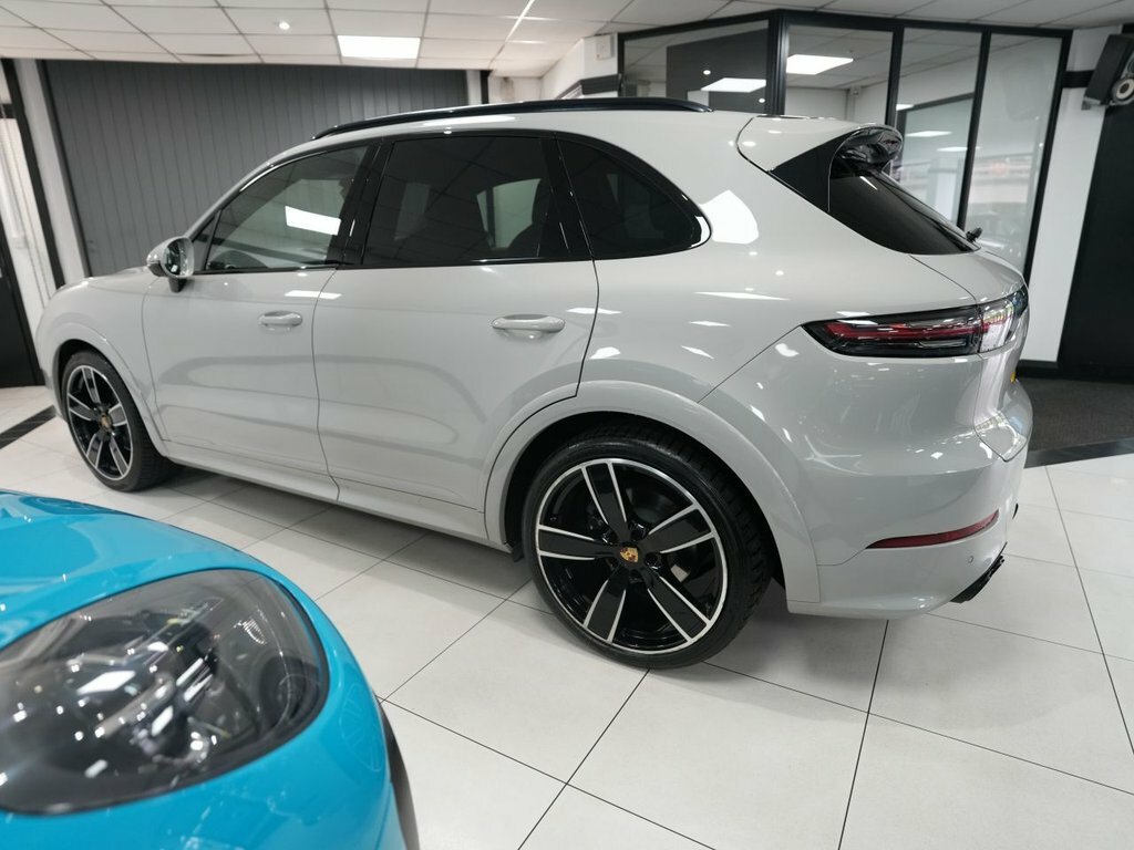 Porsche Cayenne 3L Platinum Edition Grey #5