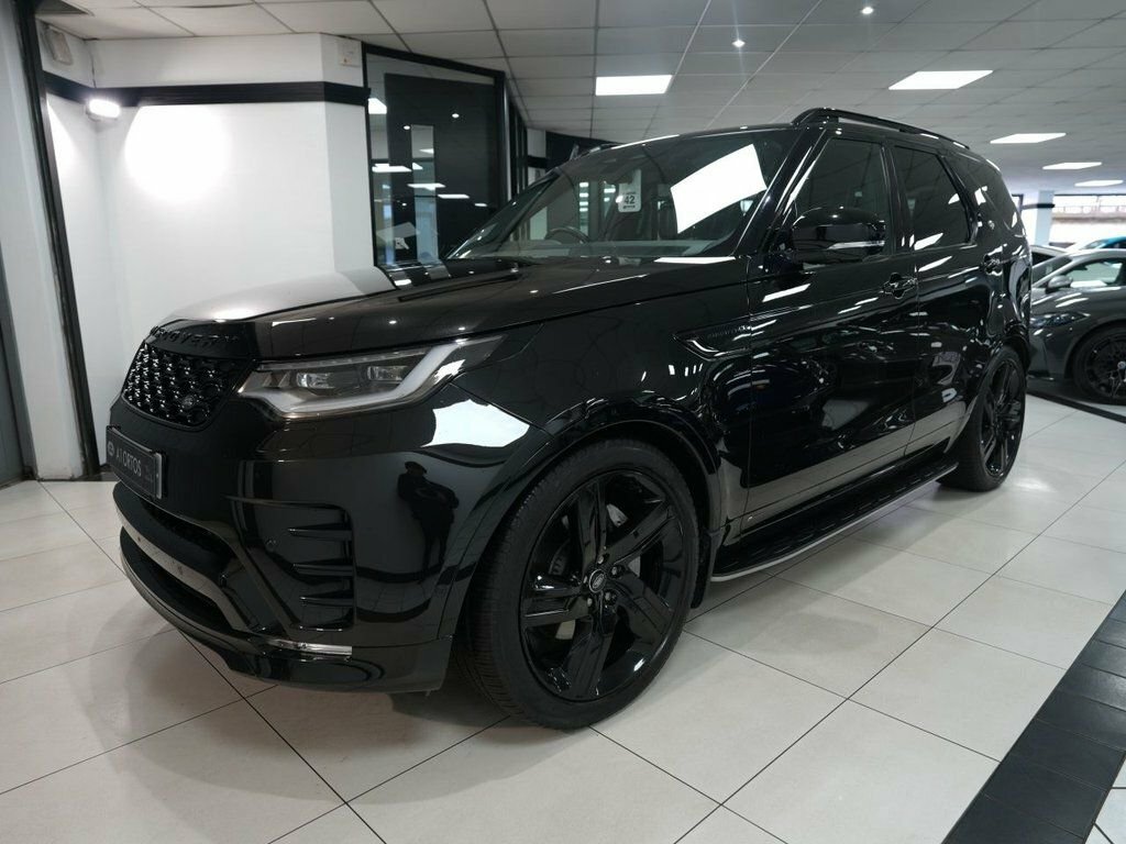 Land Rover Discovery 3L Dynamic Hse Black #4