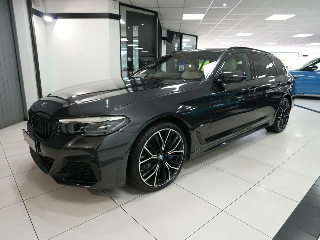 BMW 5 Series 3L M Sport YB70LLX Grey #4