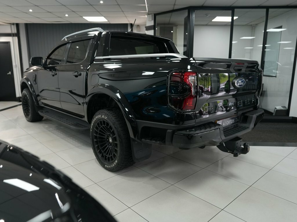 Ford Ranger 2L Wildtrak Black #5