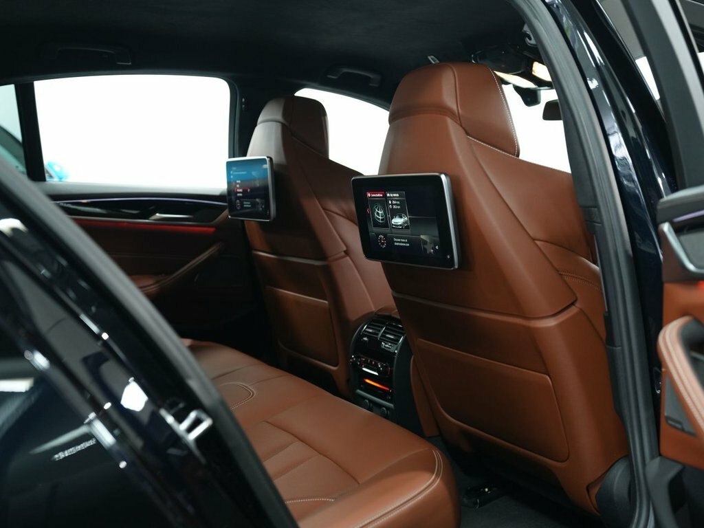 BMW M5 Saloon Black #3
