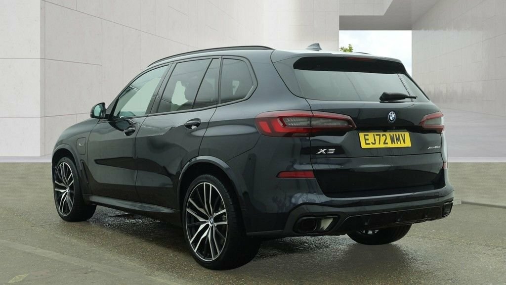BMW X5 3L M Sport Black #3