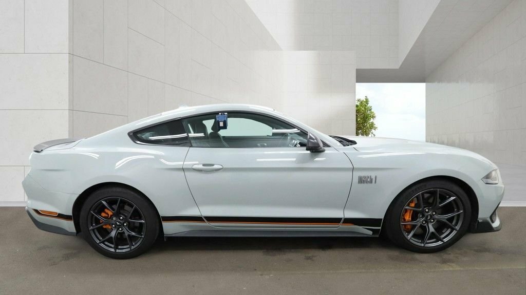 Ford Mustang Mustang Mach-e Standard-range Rwd White #7