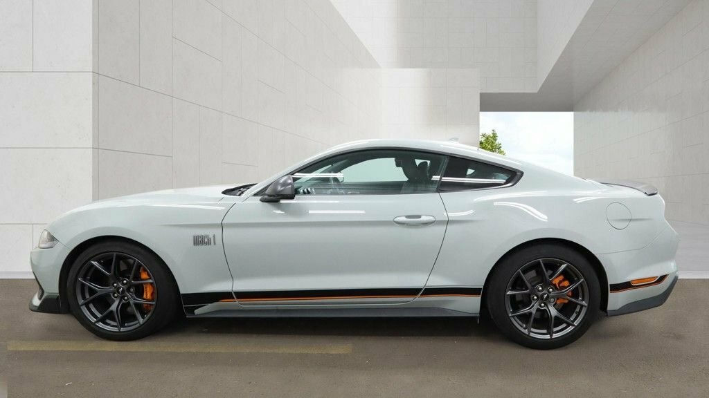 Ford Mustang Mustang Mach-e Standard-range Rwd White #9