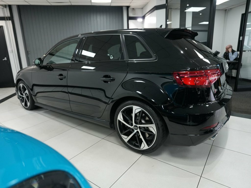 Audi S3 2L Black Edition Black #5