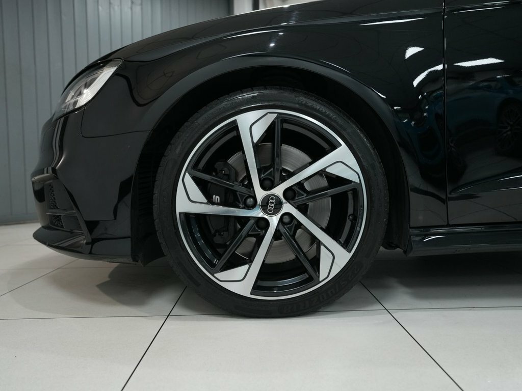 Audi S3 2L Black Edition Black #4