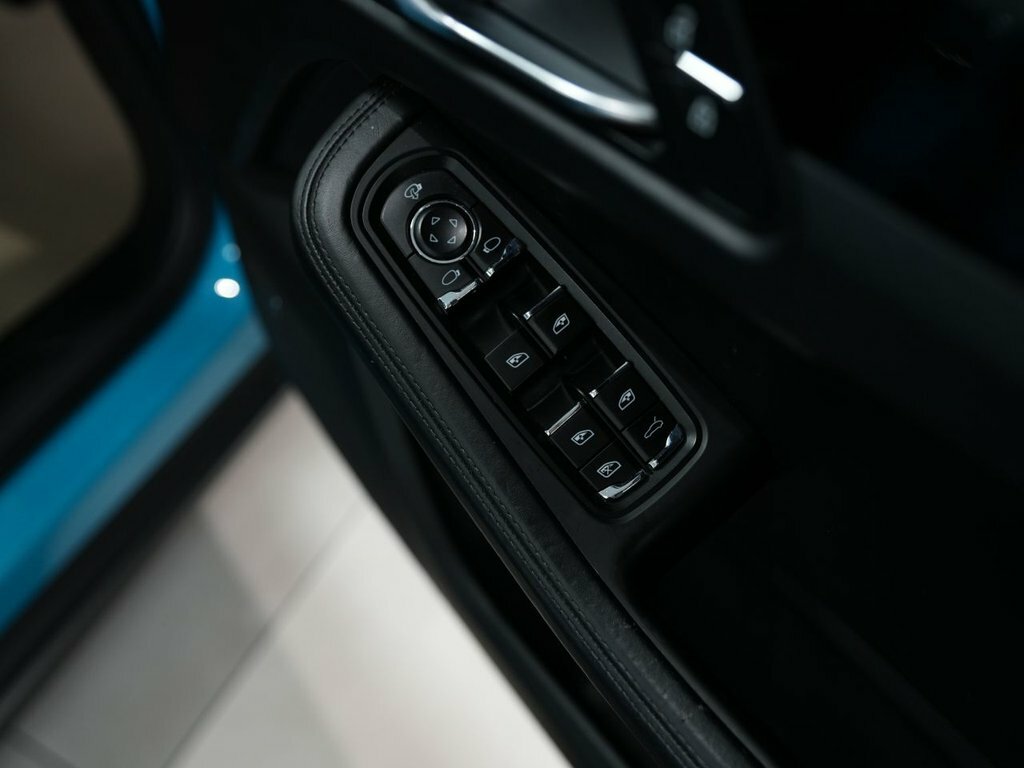 Porsche Macan Pdk 242 Bhp Black #10