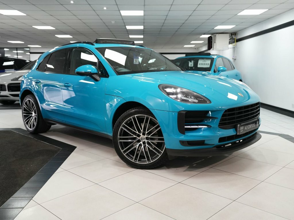 Porsche Macan Pdk 242 Bhp Black #43