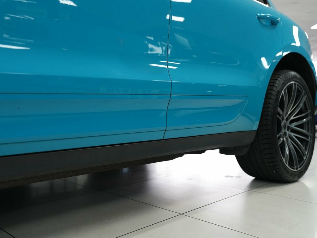 Porsche Macan Suv Blue #5
