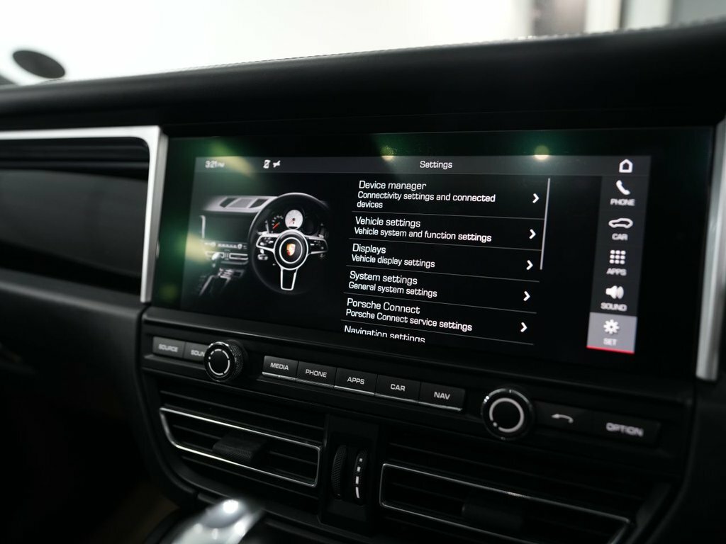 Porsche Macan Pdk 242 Bhp Black #41