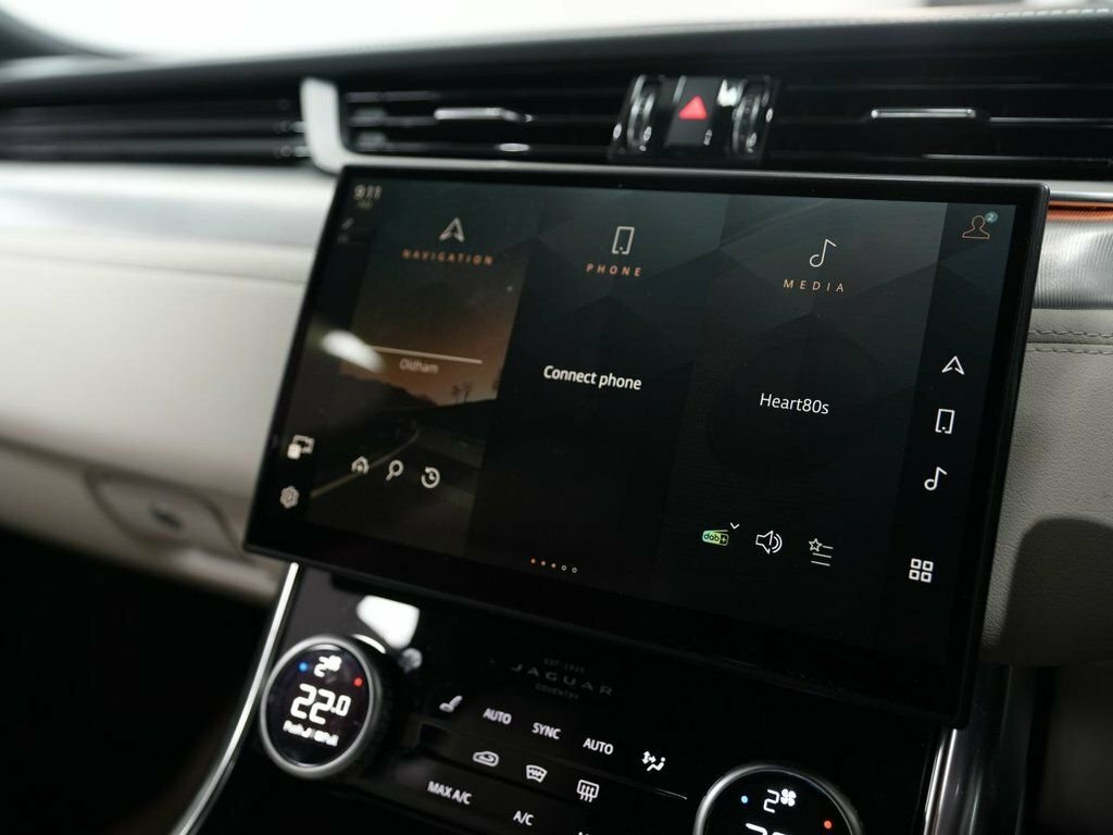Jaguar XF D200 Mhev R-dynamic Hse Black Euro 6 Grey #15