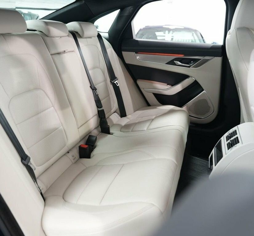 Jaguar XF D200 Mhev R-dynamic Hse Black Euro 6 Grey #8