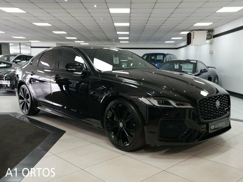 Jaguar XF 2L R-dynamic Se Black Black