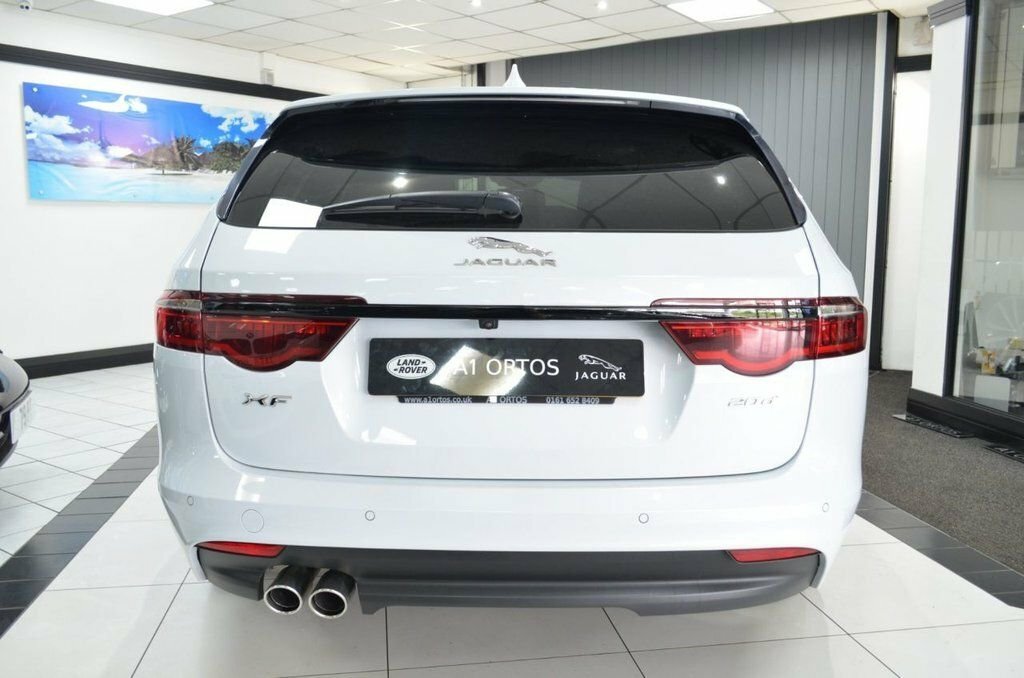 Jaguar XF 2L R-sport White #6