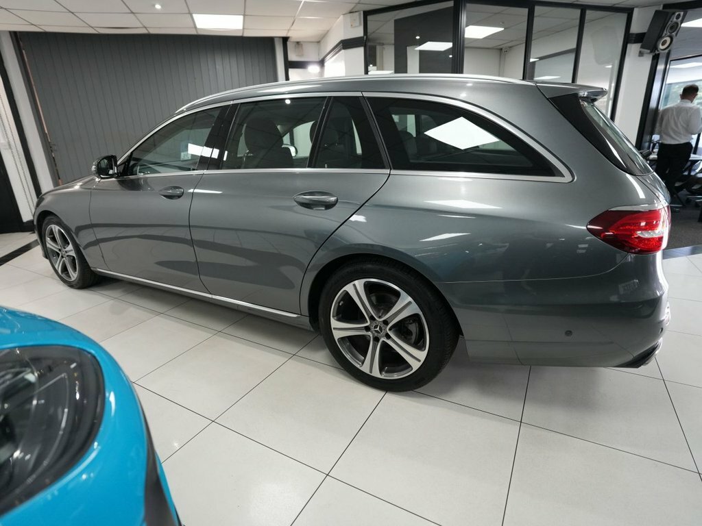Mercedes-Benz E Class 2L Se Grey #5