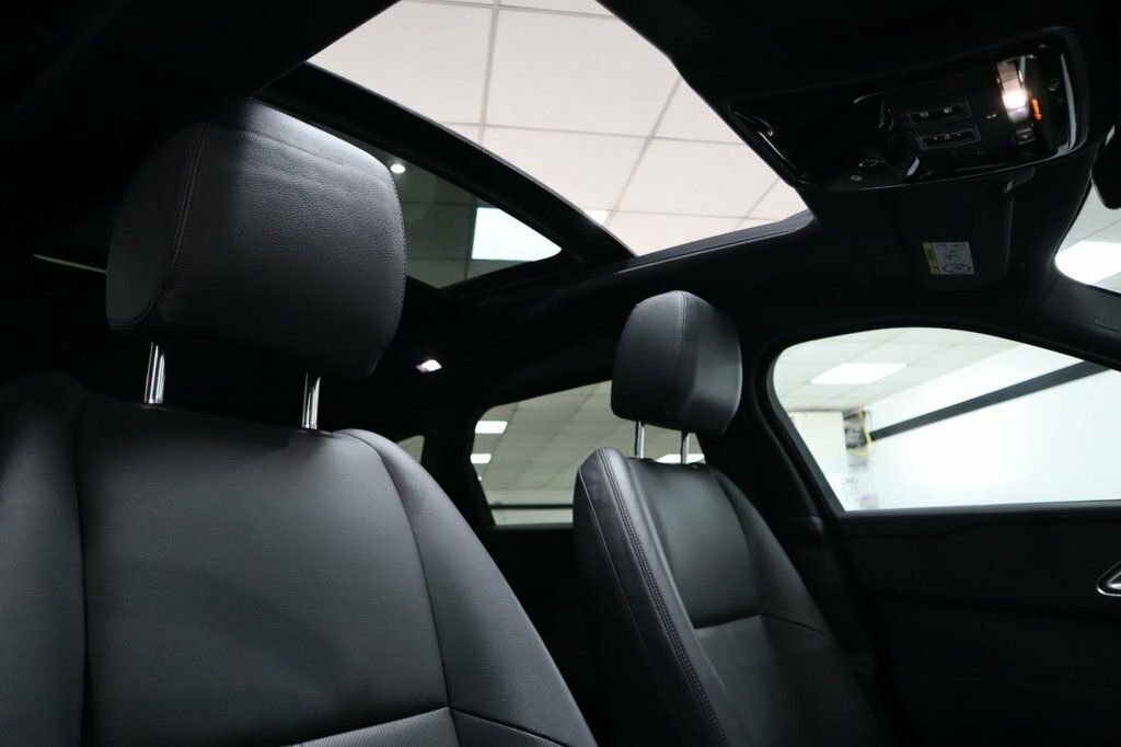 Land Rover Range Rover Velar 2L Dynamic Se Black #3