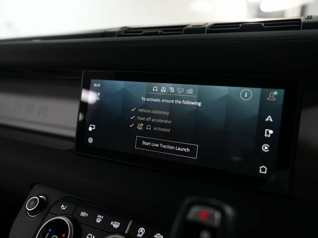 Land Rover Defender D250 Mhev Xs Edition Black #53