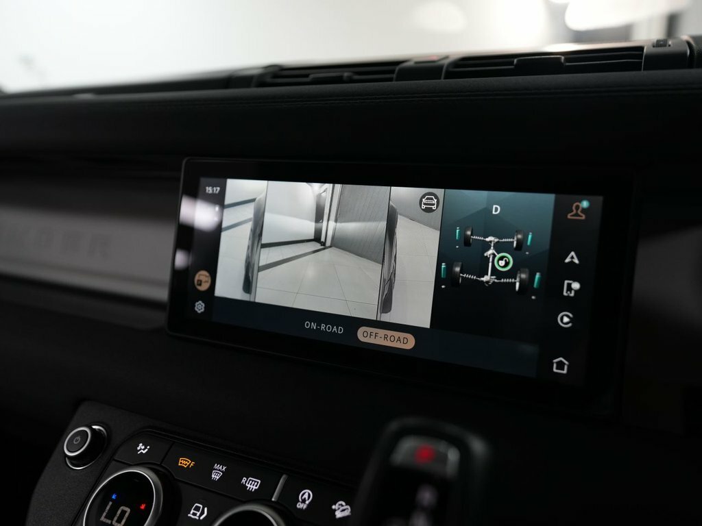 Land Rover Defender D250 Mhev Xs Edition Black #52