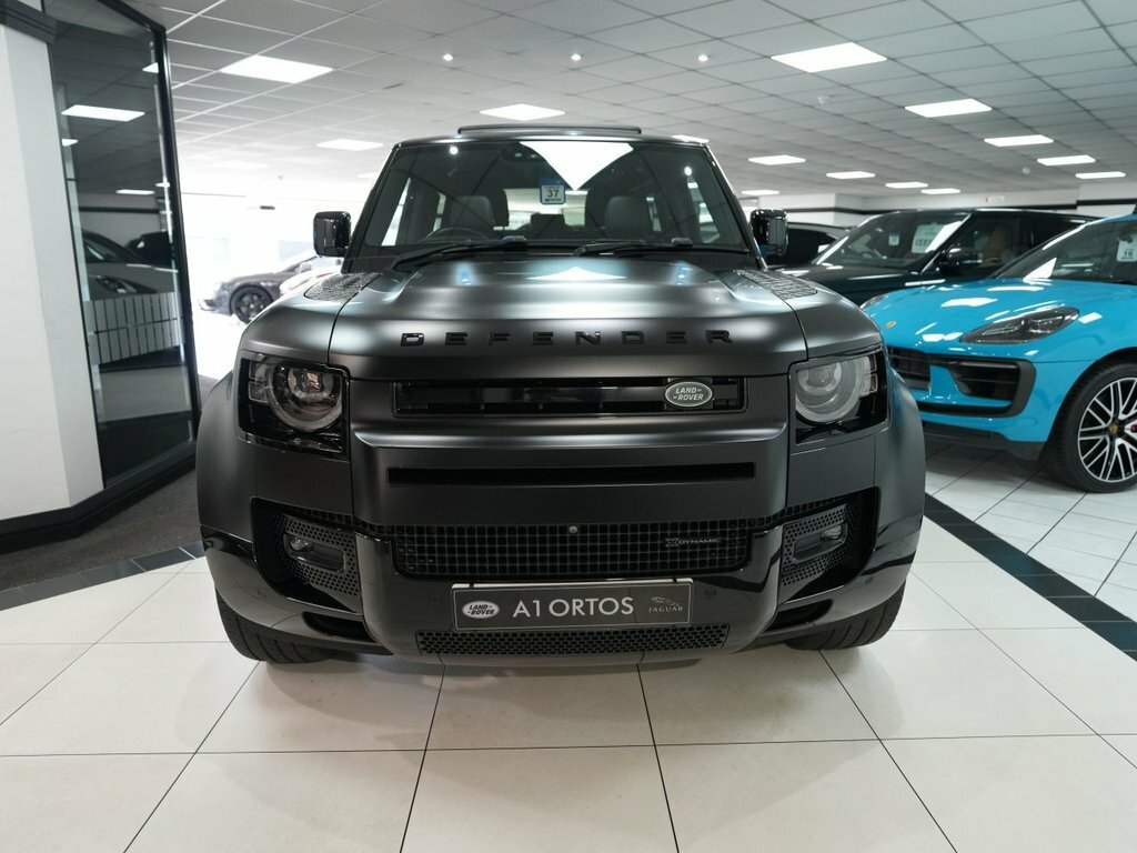 Land Rover Defender 3L X-dynamic Se Black #2