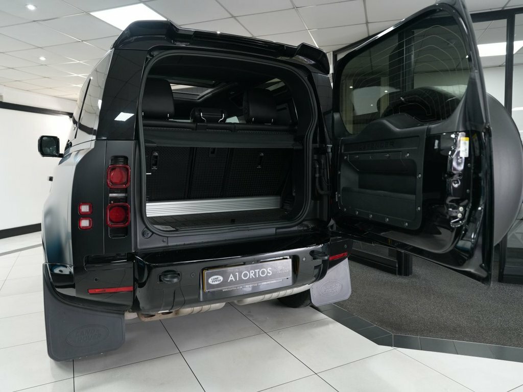 Land Rover Defender D250 Mhev Xs Edition Black #8