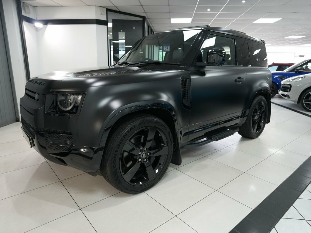 Land Rover Defender 3L X-dynamic Se Black #4
